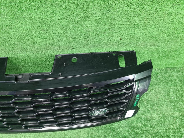 Решетка радиатора Range Rover Vogue 4 L405 (2017-2022)