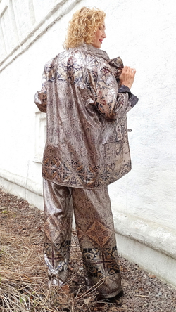 Двусторонний жакет "Вечернее серебро" (коллекция "Сны Белого Камня"), по мотивам белокаменной резьбы домонгольских соборов Владимирской земли