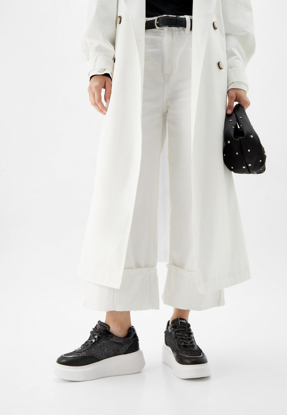 Кроссовки женские Karl Lagerfeld ANAKAPRI