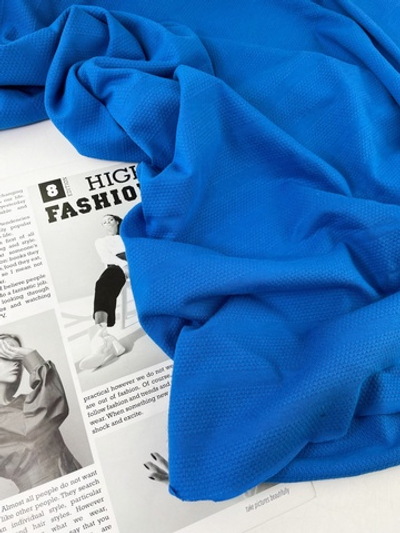 ГОЛУБОЙ - Кулирка ПИКЕ 100% х/б, компакт пенье (КРВ510 Олеся) (перекос полосок 10-15см) (к0 слабовыраженные выгоревшие пятнышки от кромки 30см, каждые 50см)