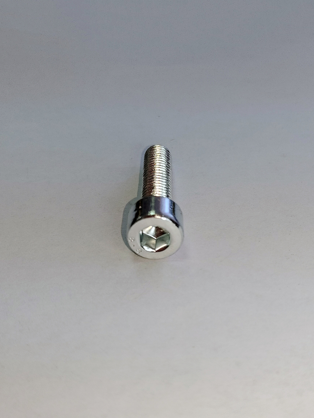 8х30 ОЦ. Винт П/Р с внут.шестигр. к.п.8.8 DIN912 (30 шт)