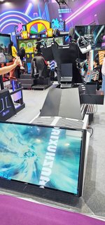 Аттракцион виртуальной реальности "SkyRider 360"