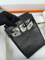 Сумка-мессенджер Hermes из кожи крокодила