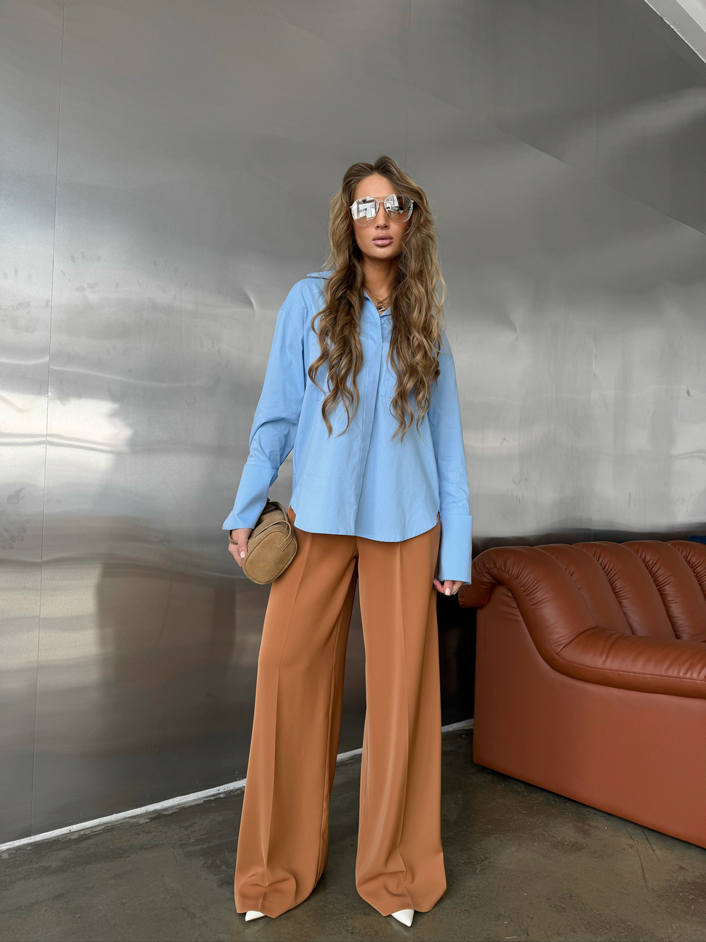 Брюки палаццо с защипами