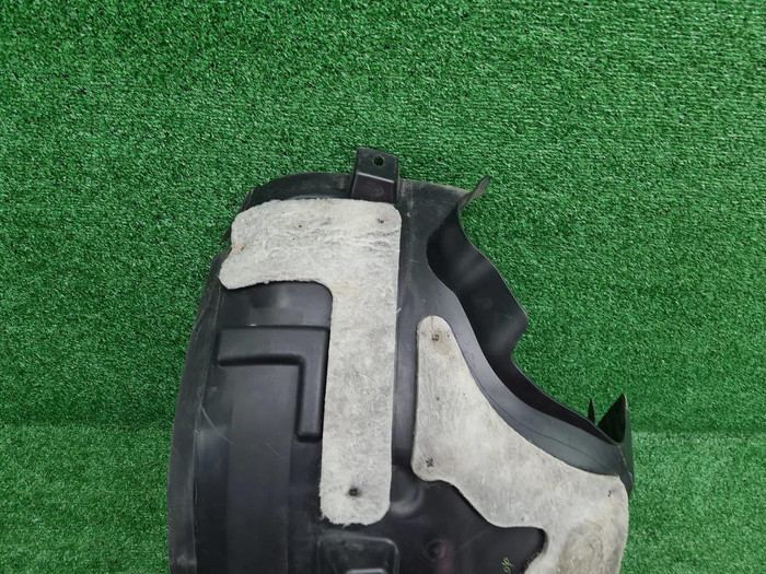 Подкрылок передний левый Mercedes GLE C292 (15-19)