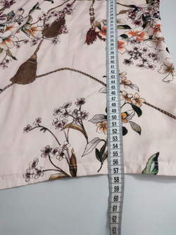 Блузка с красивым принтом 46 размер