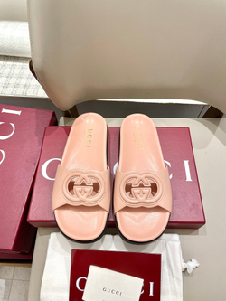 Gucci GG Slide Sandal