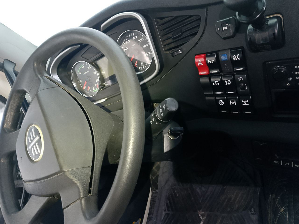 FAW J6 8x4 Самосвал CA3310P66K24T4E5 (Дизельный, 11,1 л, 420 л.с., МТ)
