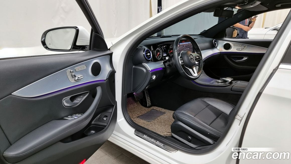 Mercedes-Benz E-Class W213 E250 Avangarde (04.2020)