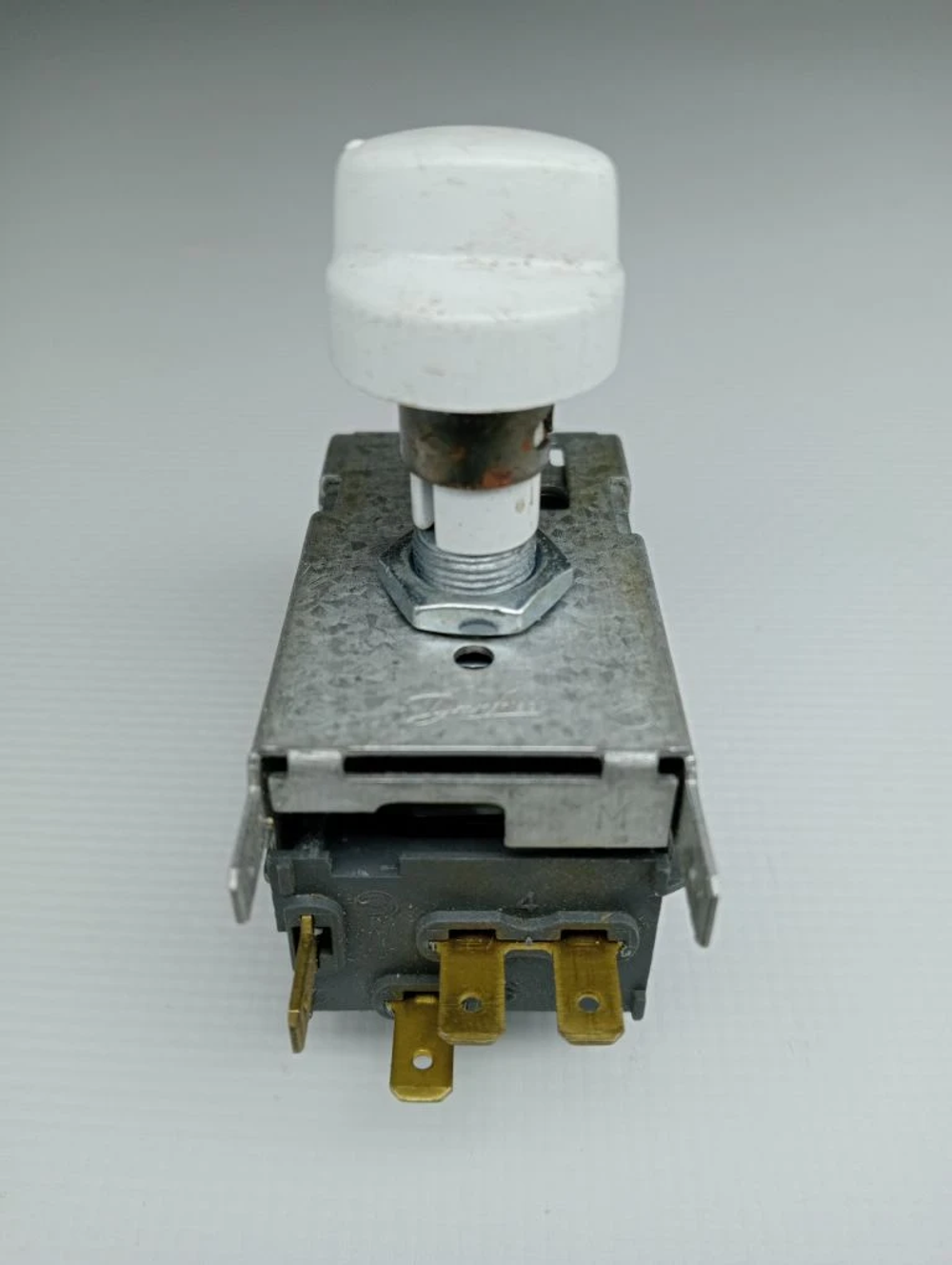 Терморегулятор Danfoss 25T65 EN60730-2-9