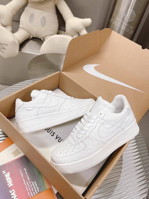 Кроссовки Louis Vuitton x Nike Air Force 1