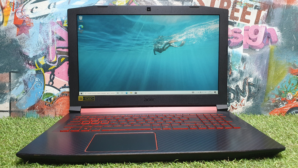 Ноутбук ACER Ryzen 5/8Gb/Rx 560X 4Gb/FHD