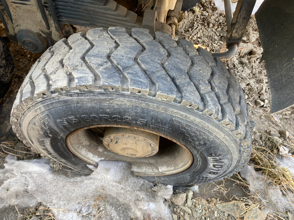 Shacman (Shaanxi) SX* 6x6 Самосвал SX32586T385 (Дизельный, 11,6 л, 369 л.с., МТ)