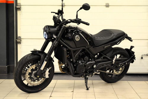 Benelli Leoncino 500