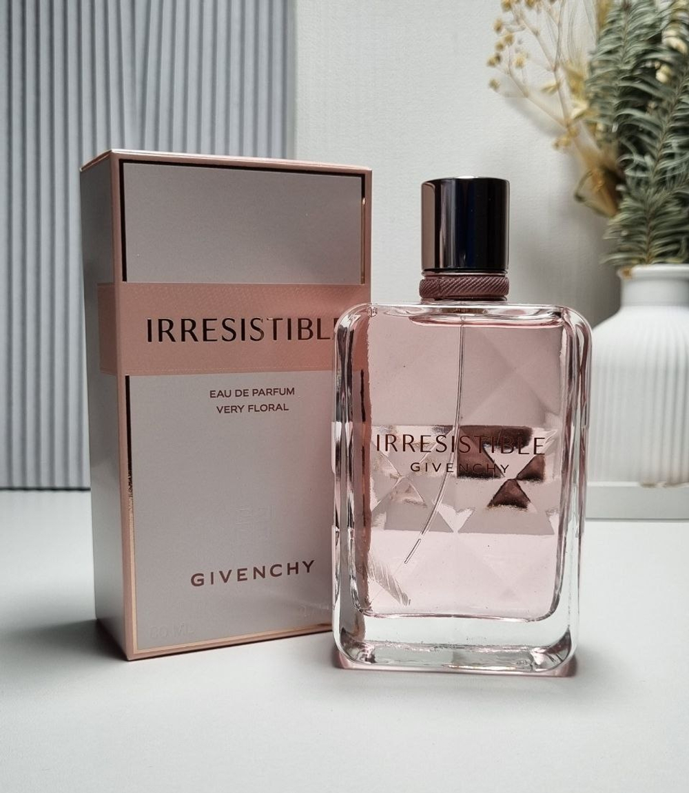 Givenchy Irresistible Very Floral, 80 ml (для женщин)