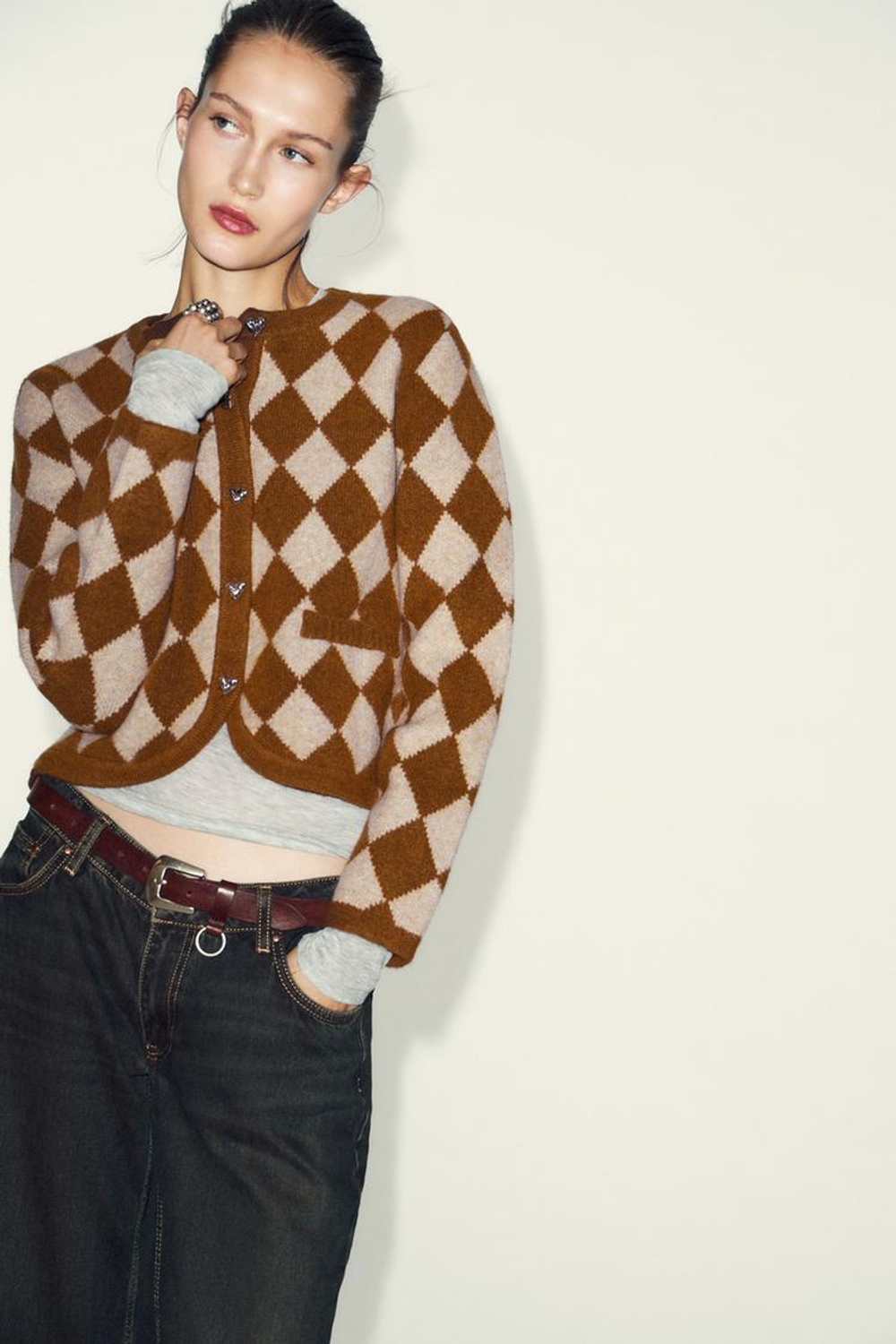 ZARA ЖАККАРДОВЫЙ КАРДИГАН С РОМБАМИ, КОРИЧНЕВЫЙ/ЭКРЮ