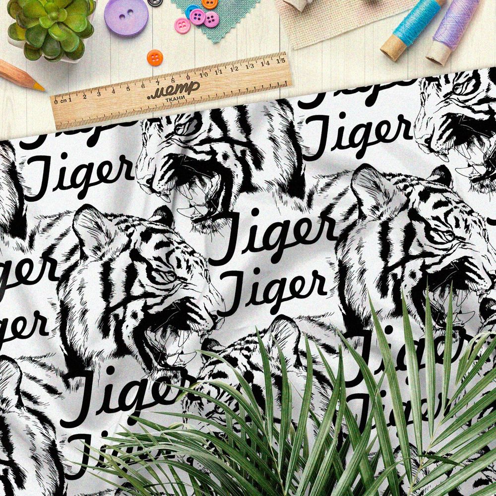 Ткань штапель белый тигр на белом фоне с надписями