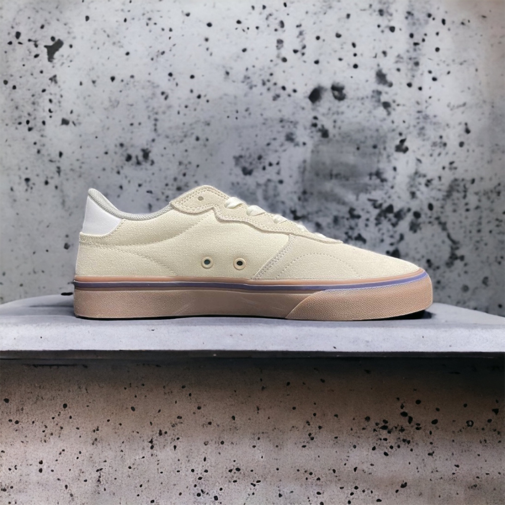 New Balance 232 • Cream White