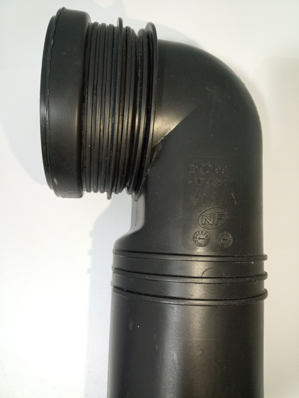 Фановая труба г-образный патрубок (отвод) для инсталляции под углом 90 градусов, диаметр 90мм