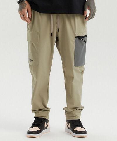 Брюки-карго с сетчатым карманом