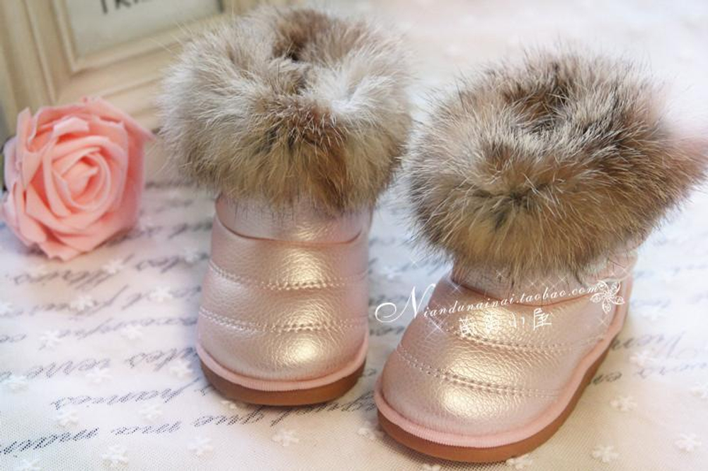 Полусапоги из перламутровой кожи с мехом кролика