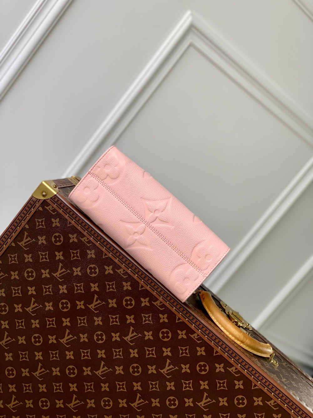 Louis Vuitton Onthego PM