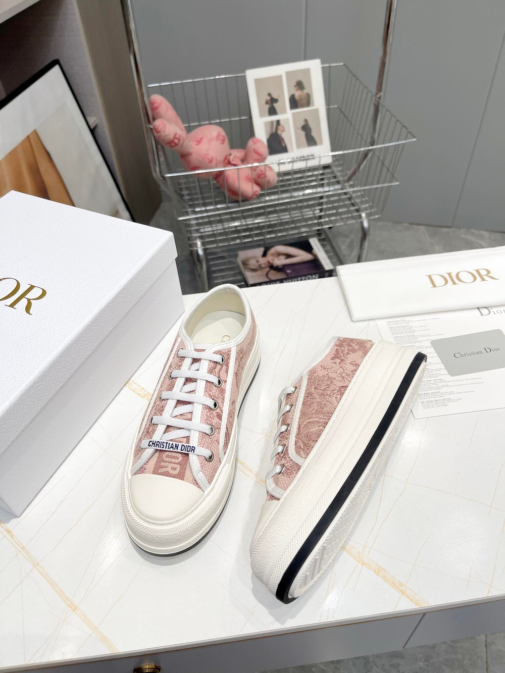 Christian Dior Walk'n'Dior Sneaker