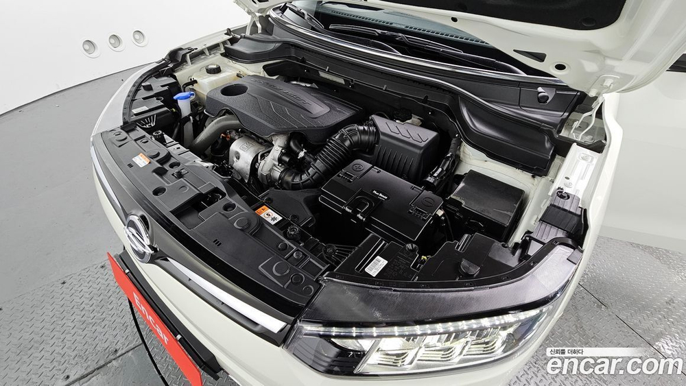 KG Mobility (Ssangyong) Very New Tivoli Бензин 1.5 2WD (11.2020)