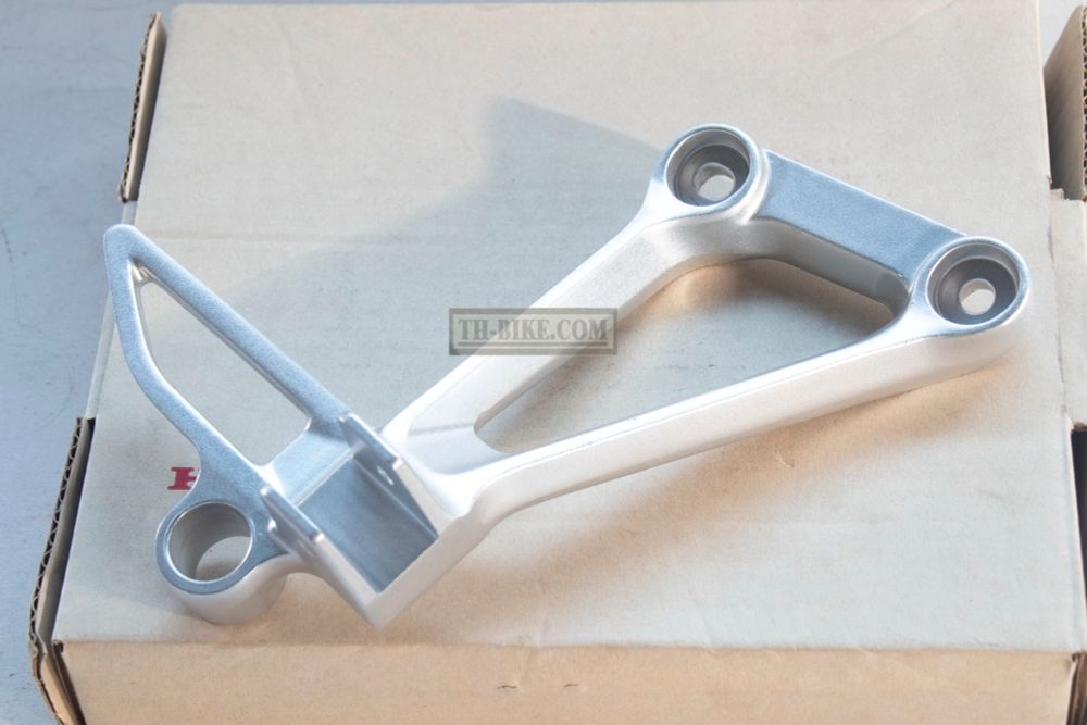 50715-MKP-J80. HOLDER, R. PILLION STEP. Honda CB500X