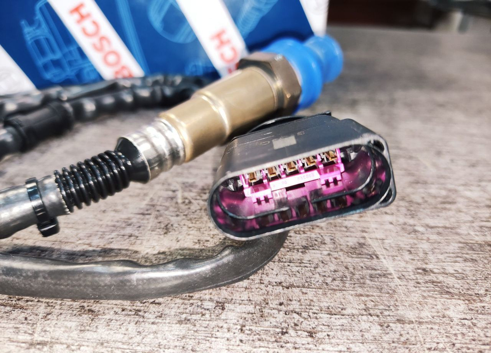 Лямбда-зонд №1 Bosch VAG GEN 3 1.8T 06K906262C