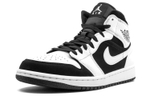 Jordan 1 Mid 'White Black'