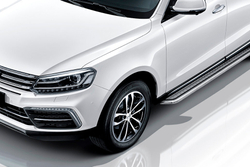 Пороги из нержавейки Zotye Coupa (2013-2023) d57 с алюминиевым листом (черный цвет)
