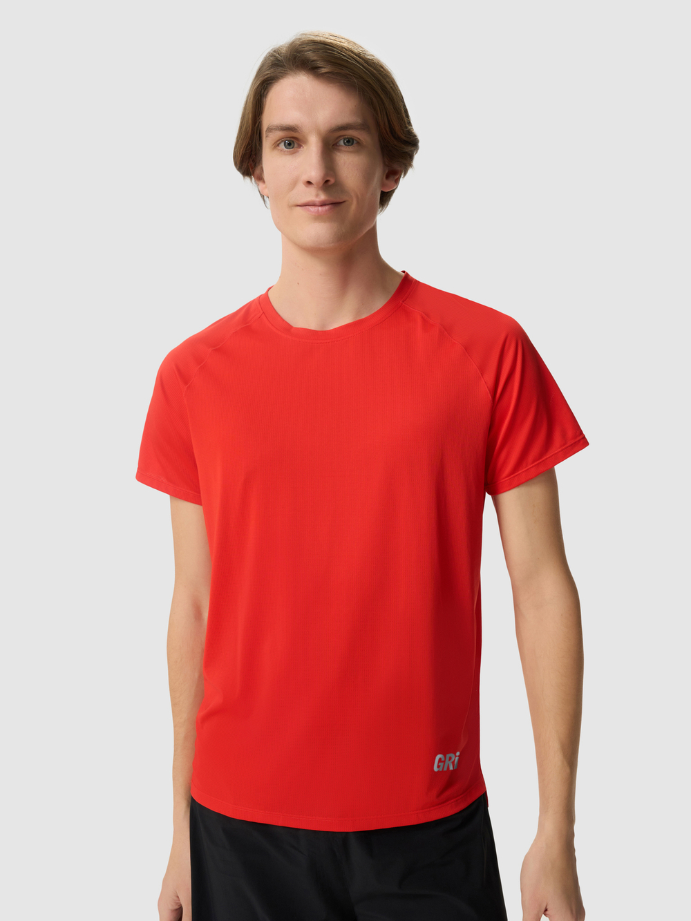 Футболка красная