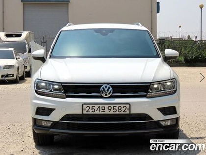 Volkswagen Tiguan 2 Generation 2.0 TDI Premium (03.2020)