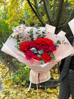 Букет красных французских роз 9 штук