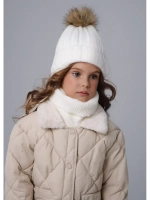 Шапка зимняя для девочки и снуд вязаные
