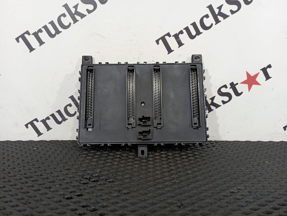 Блок предохранителей