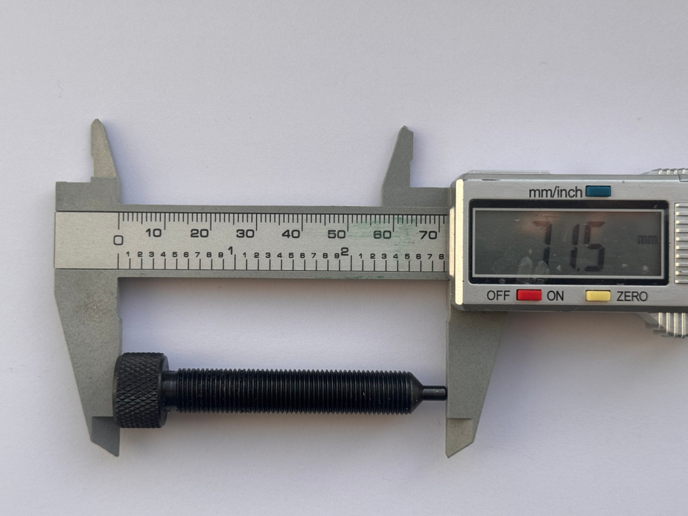 Алмазный карандаш NDT3 на ProSharp М10х1мм L67 0,8х0,8х5мм CVD60 носик до 3,3