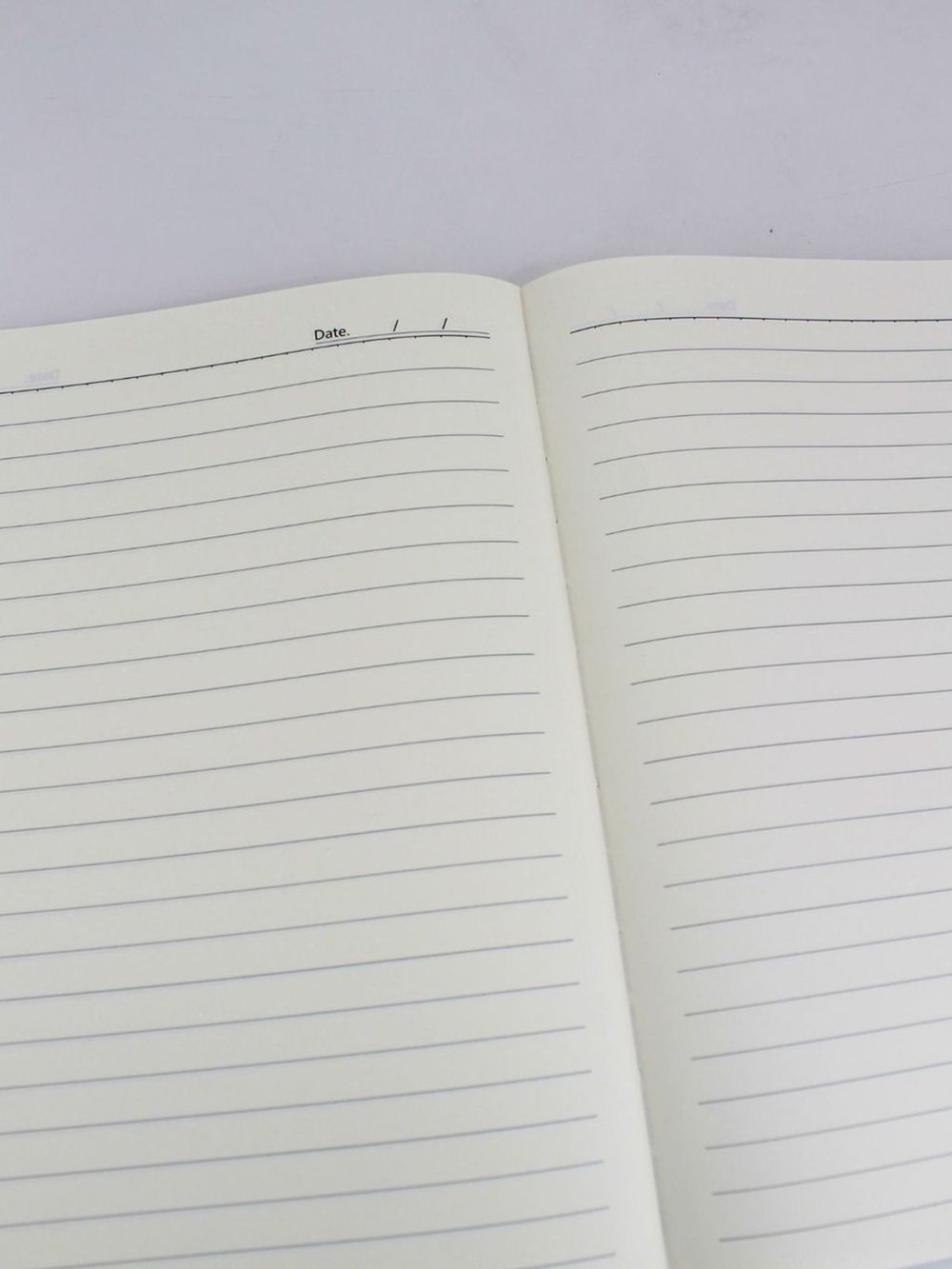 Блокнот А4 200л. (400страниц) в линейку Розовый (К44-700)