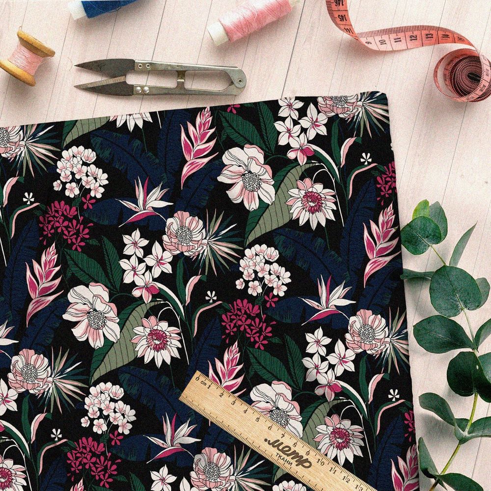 Ткань шифон полевые цветы с листьями