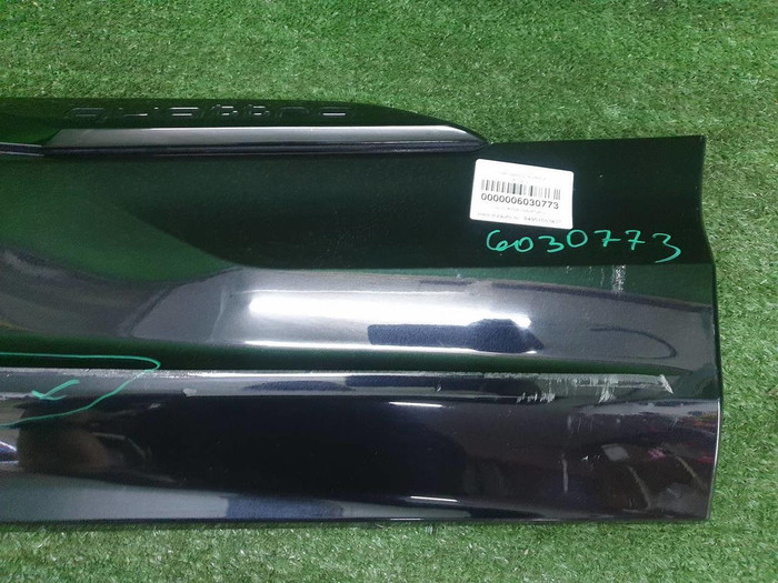 Накладка двери задняя левая Audi Q7 2 (2015-н.в.)