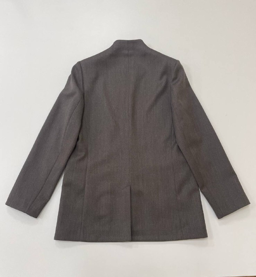 Тестовый образец. Пиджак Aster из шерсти 100%. Цвет коричневый. Размер 44. №84. Отличается горловина.