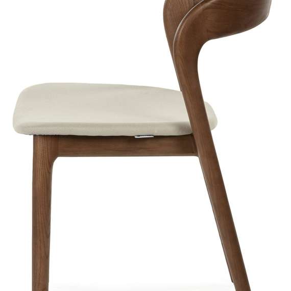 Стул Esse Soft, орех, бежевая водоотталкивающая обивка