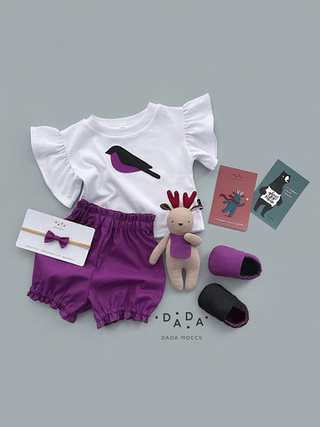 Комплект – футболка "Бабочка", блумеры, моксы и игрушка