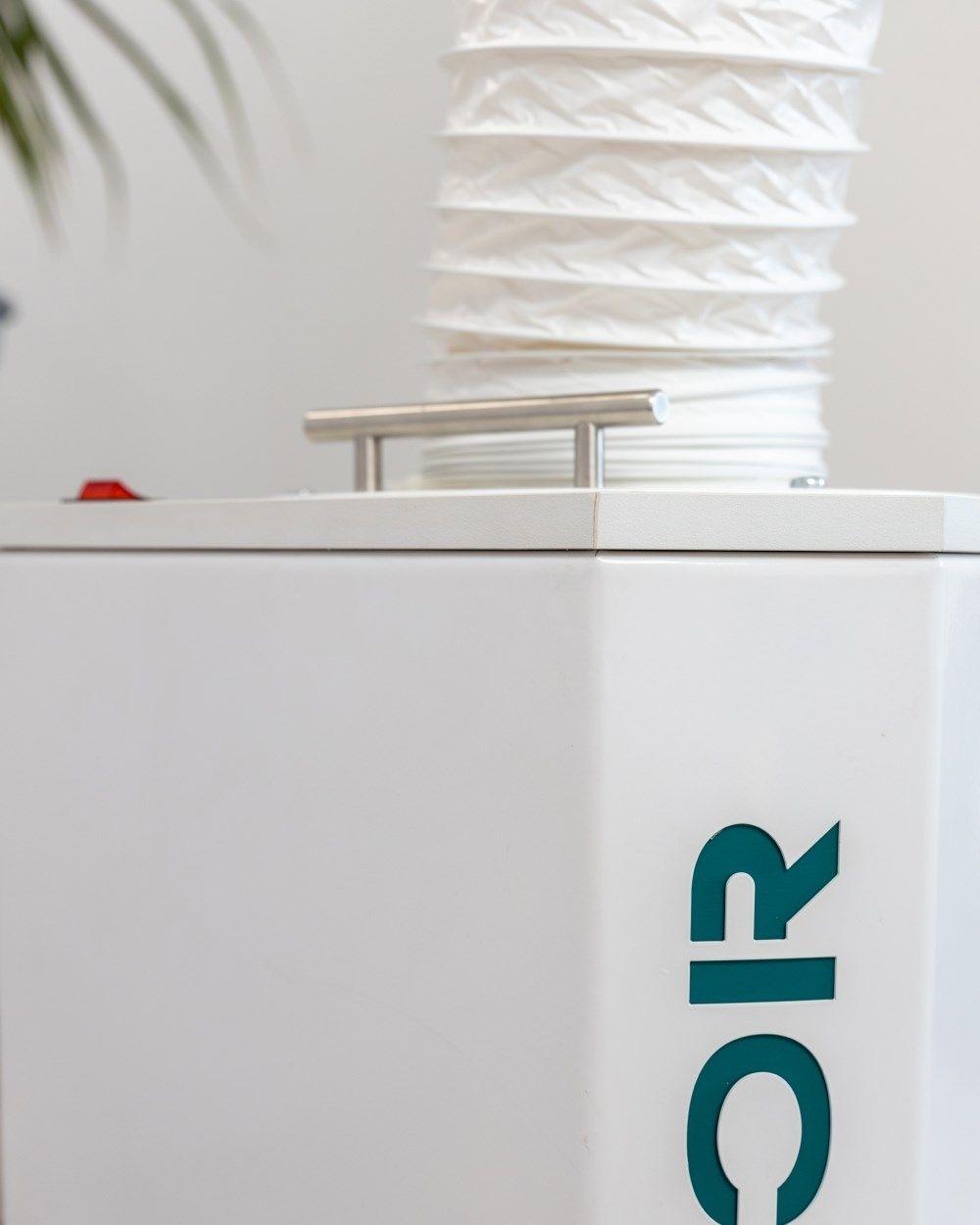 Anvikor DUO Вытяжка для маникюра и педикюра с обеззараживателем макро