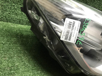 Битая Фара правая BMW X1 F48 (2015-2019) LED