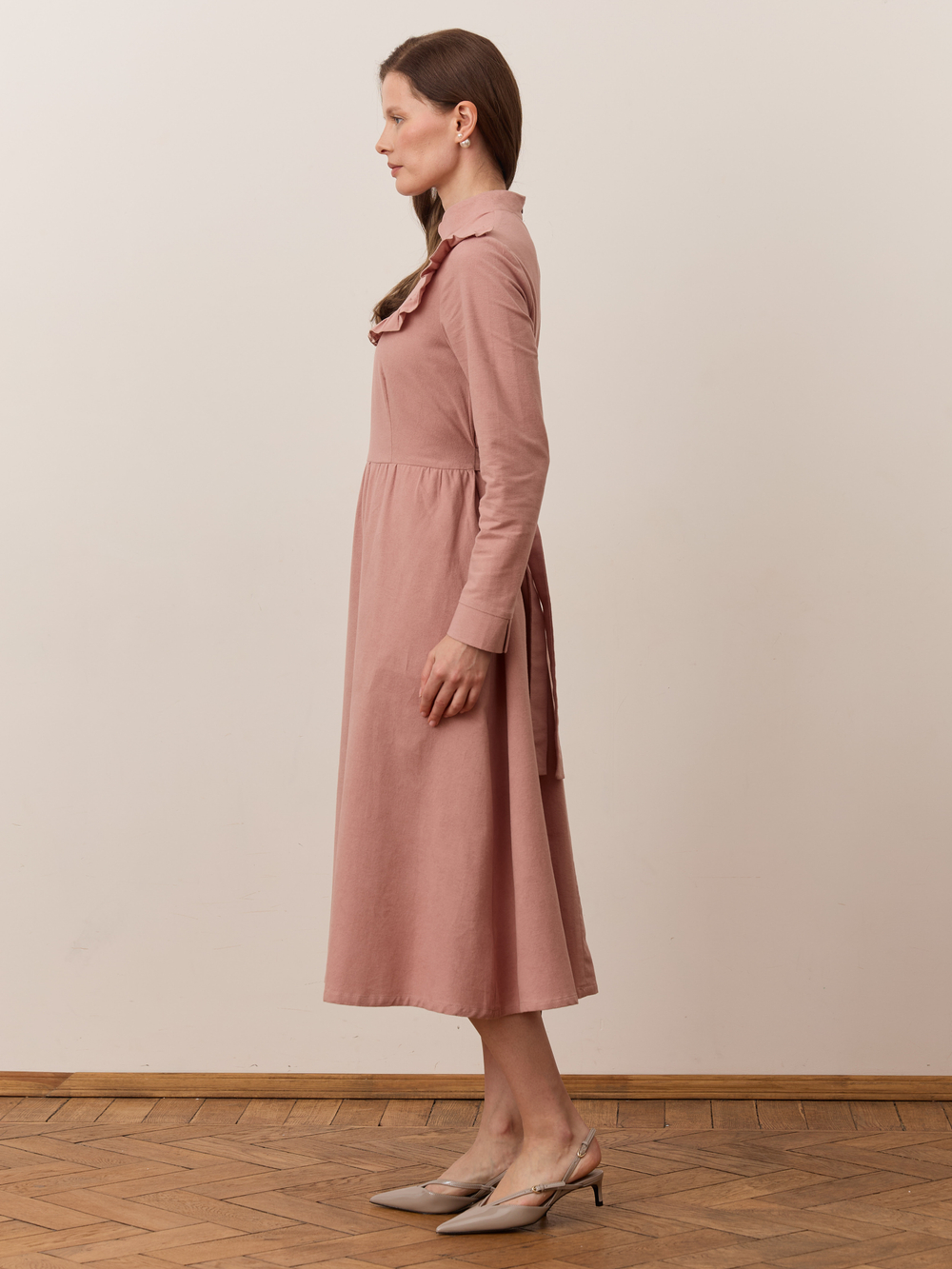 Платье с вшитой манишкой