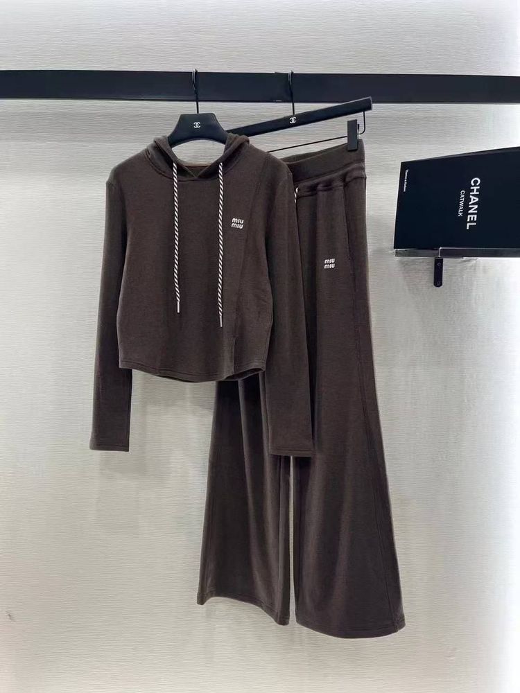 Костюм MIU MIU