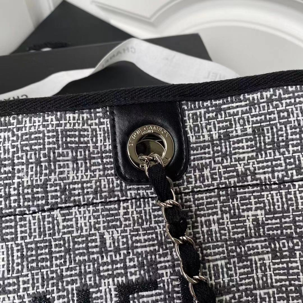 Chane1 Shopping Tote 33 cm