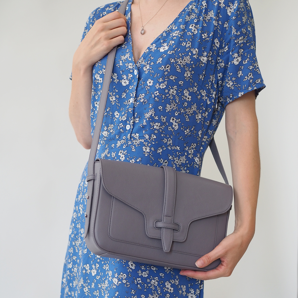 Сумка Universel из кожи теленка, серо-фиолетового цвета